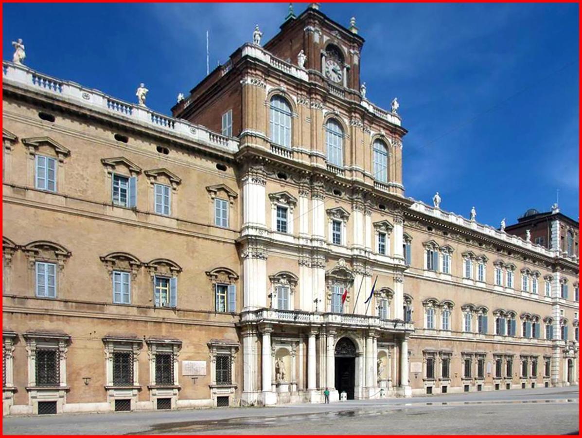 Empire - Casa Vacanze Modena Exterior foto